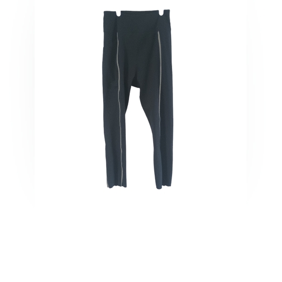 Woman's Nova Sport yoga pants size XS in excellent condition - Picture 1 of 10